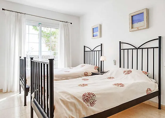 Acentijo * بْوُرتو كاليرو